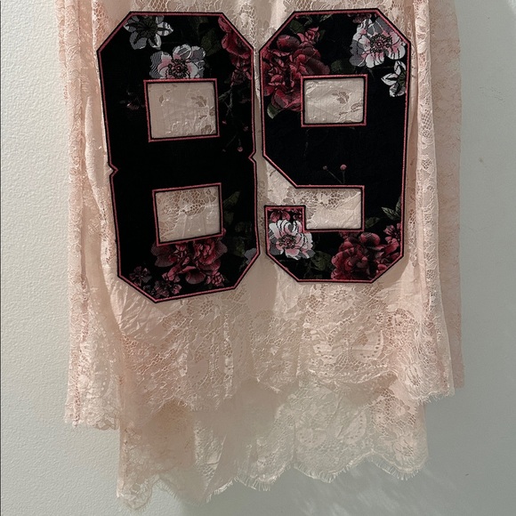 Akira on the sidelines lace jersey mini dress in pink - Picture 2 of 9